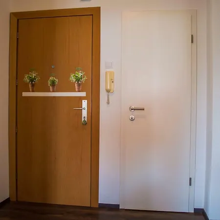Modern 